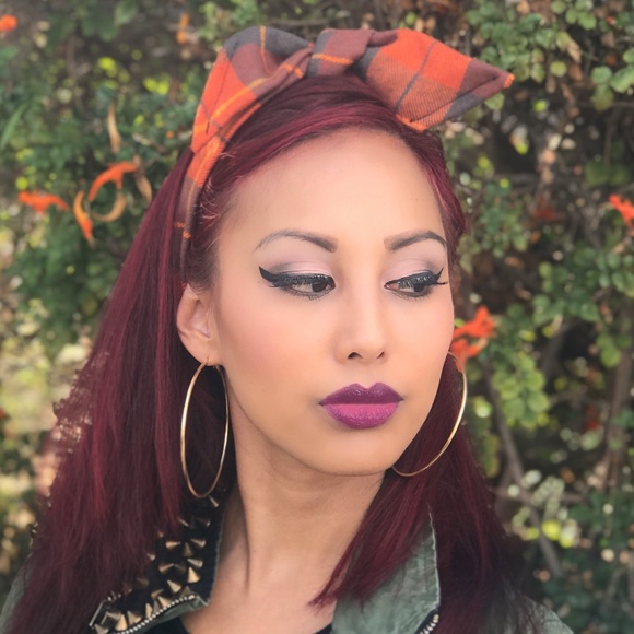 NEW Large Gold Gold Hoops - 4 for $20! - Picture 8 of 8